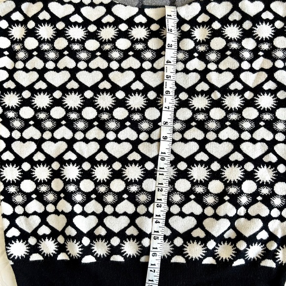 Maeve Anthropologie Sweater Black & White Heart Sz S Sunshine in My Heart - Picture 15 of 16